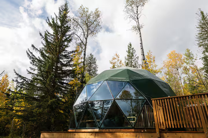 DripDōme at The Blaeberry Base Glamping & Boutique Cabins near Golden, BC