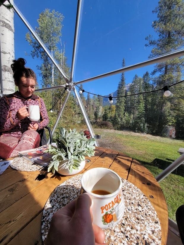 Enjoying a slow morning in LSD at The_Blaeberry Base